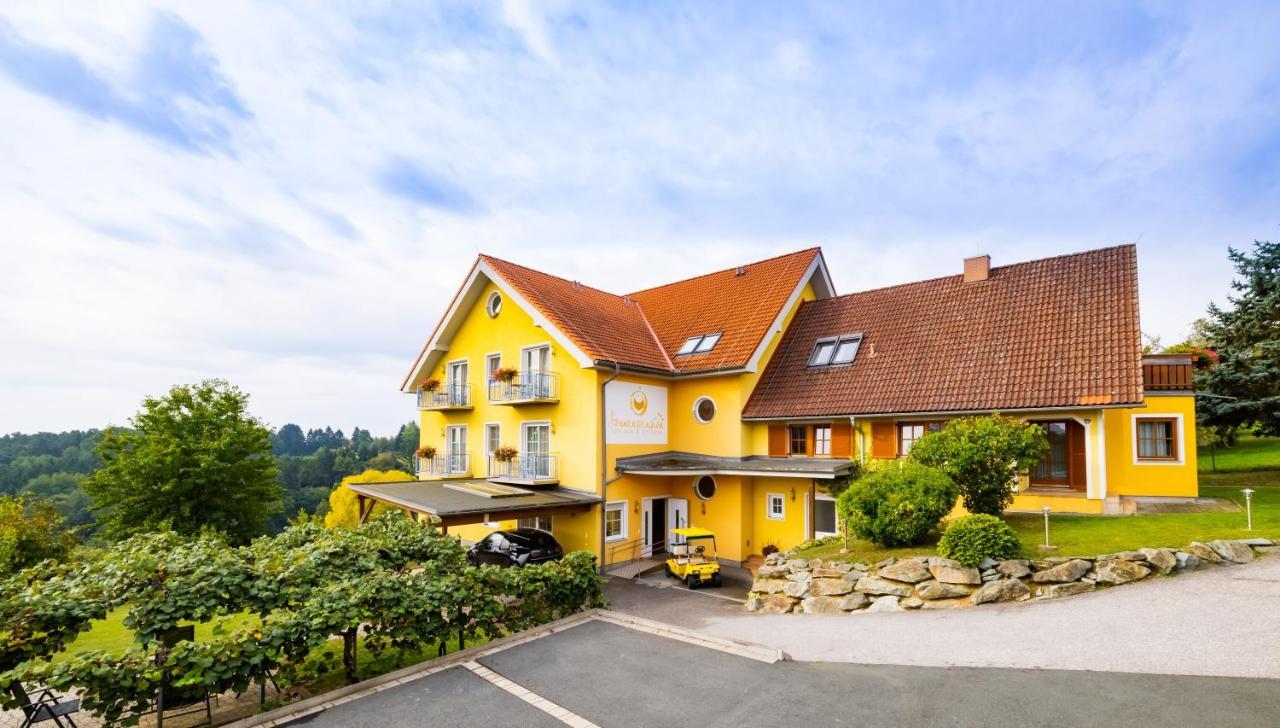 Golf&Therme Sonnenpension Frühstückshotel Burgauberg Stegersbach Exterior foto
